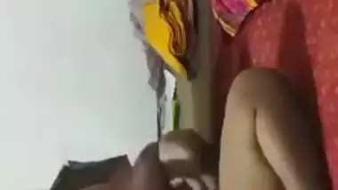 Desi couple has XXX fun in missionary pose in scandal MMS video