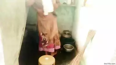Telugu aunty bj ass show