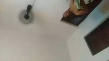Mallu wife after bath nude before lover at home