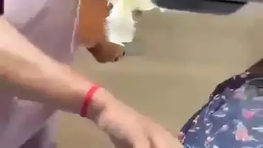 Girl seduces her lover in car and enjoys desi outdoor sex