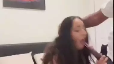 Hot Punjabi kudi fucks a black guy in NRI por