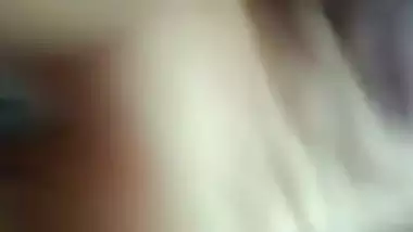 Local lovers from Srilanka fucking inside auto rickshaw