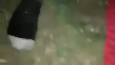 Standing style outdoor chudai with Indian prostitute