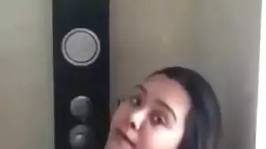 Gorgeous Desi aunty with huge XXX breasts fools around in bathroom