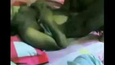 Indian gang group-sex trickled mms clip with audio