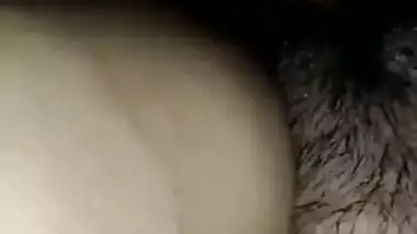 Girl takes her first dick in her tight pussy in xxx MMS